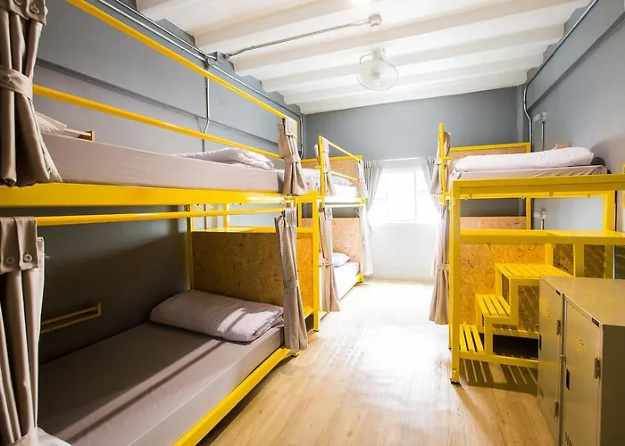 Albergue Cubic *